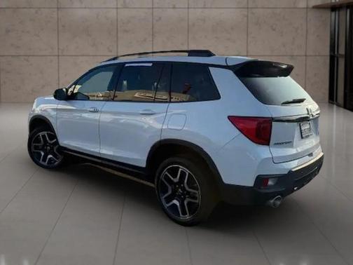 2023 Honda Passport AWD Elite