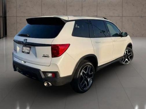 2023 Honda Passport AWD Elite