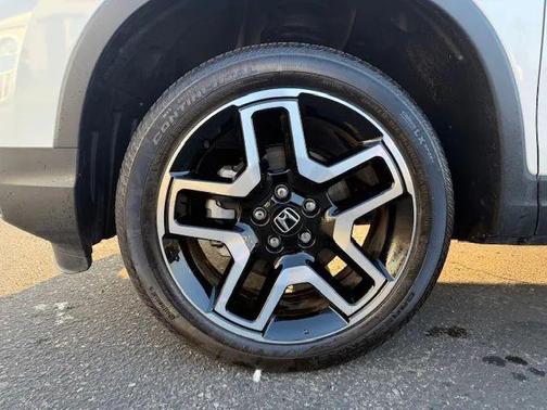 2023 Honda Passport AWD Elite