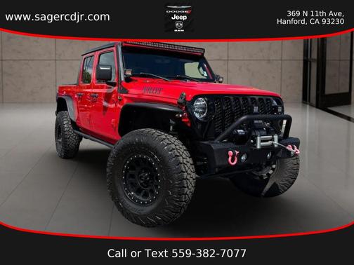 Firecracker Red Clearcoat 2021 Jeep Gladiator Willys 4x4