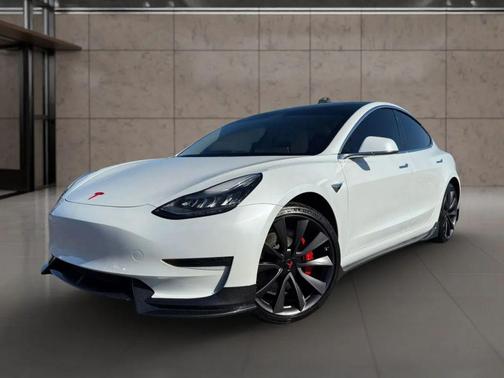 Pearl White Multi-Coat 2020 Tesla Model 3 Performance