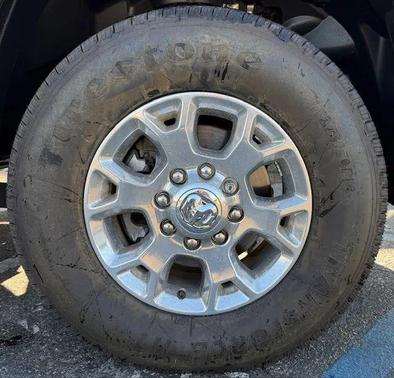 2024 RAM 2500 Laramie Crew Cab 4x4 6'4' Box