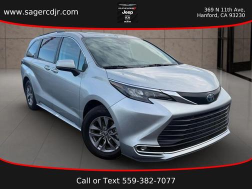 2024 Toyota Sienna XLE