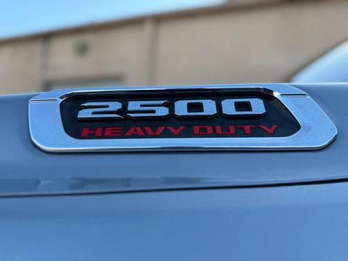 Billet Silver Metallic Clearcoat 2023 RAM 2500 Big Horn Crew Cab 4x4 6'4' Box