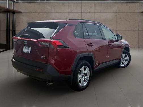 Ruby Flare Pearl 2021 Toyota RAV4 Hybrid XLE