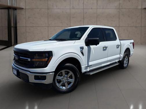 Oxford White 2024 Ford F-150 XLT