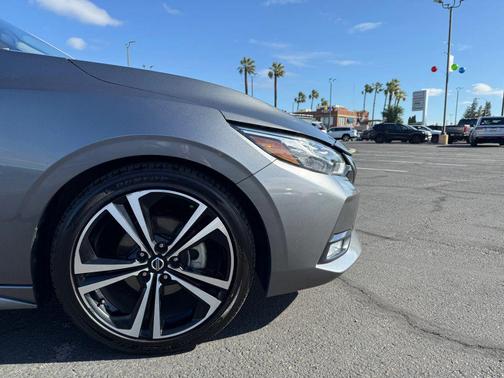 2021 Nissan Sentra SR