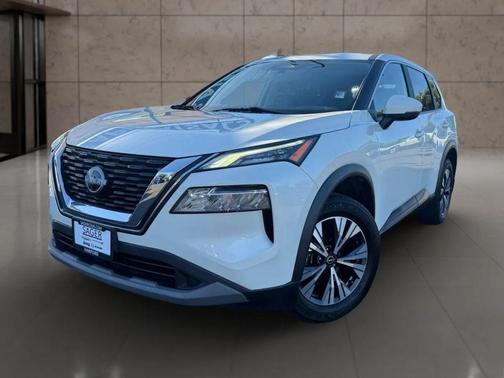 Pearl White Tricoat 2023 Nissan Rogue SV