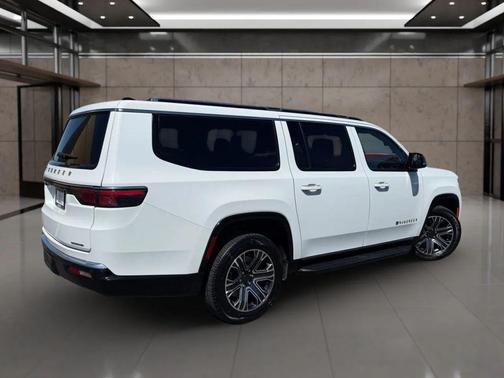 Bright White Clearcoat 2024 Jeep Wagoneer L Series II