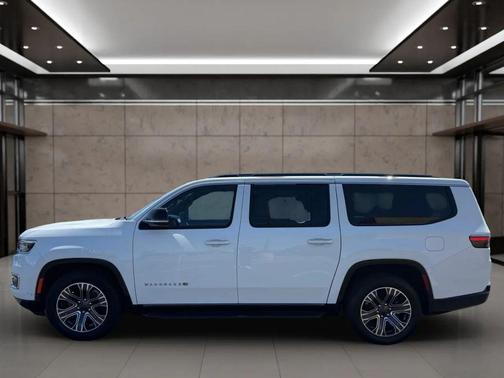 Bright White Clearcoat 2024 Jeep Wagoneer L Series II