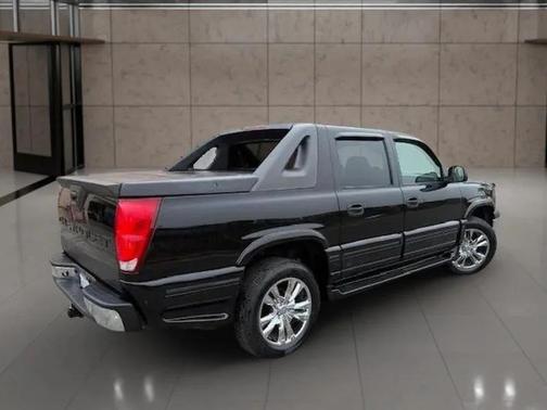 2005 Chevrolet Avalanche 1500 Z66