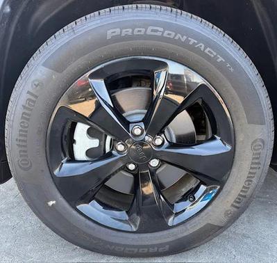 2023 Jeep Cherokee Altitude