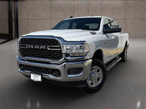 2022 RAM 2500 Big Horn Crew Cab 4x4 8' Box