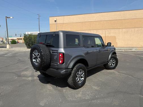 2021 Ford Bronco Badlands