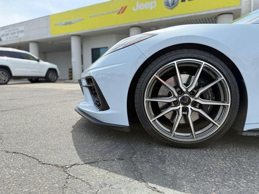 2020 Chevrolet Corvette Stingray w/2LT