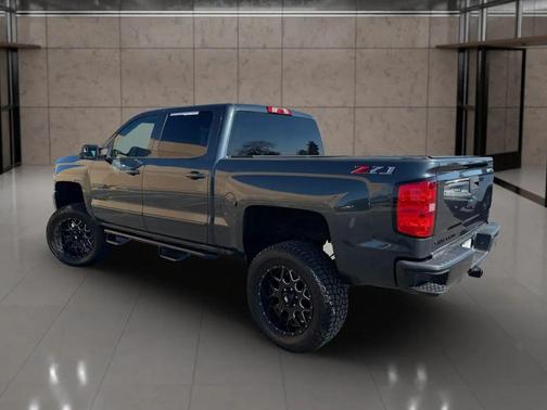 2018 Chevrolet Silverado 1500 2LT