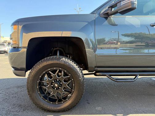 2018 Chevrolet Silverado 1500 2LT