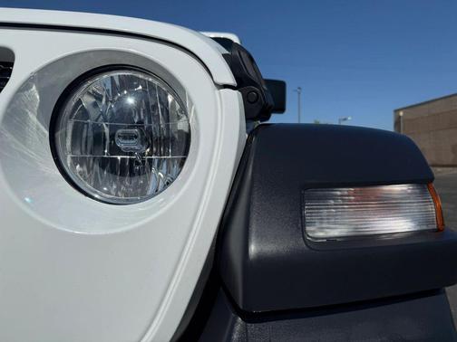 BRIGHT WHITE CLEAR-COAT 2020 Jeep Wrangler Sport S