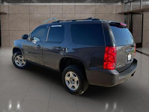 2011 GMC Yukon SLE
