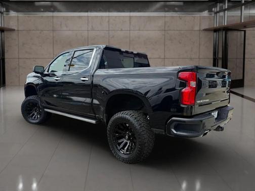 Black 2020 Chevrolet Silverado 1500 High Country