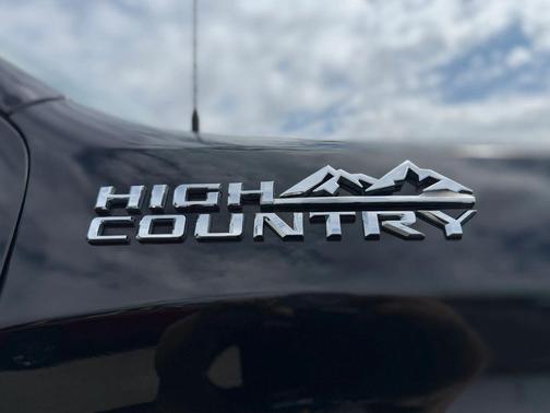 Black 2020 Chevrolet Silverado 1500 High Country