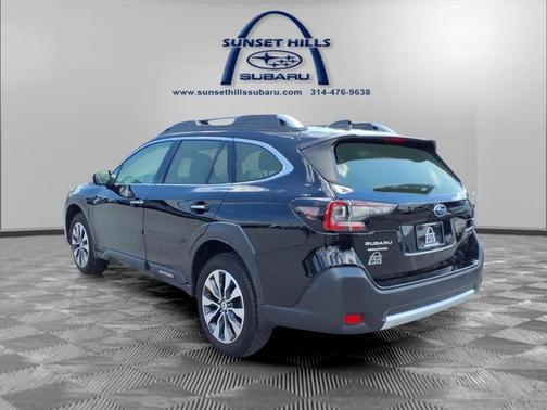 2023 Subaru Outback Touring XT