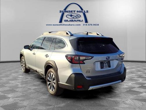 2023 Subaru Outback Touring XT