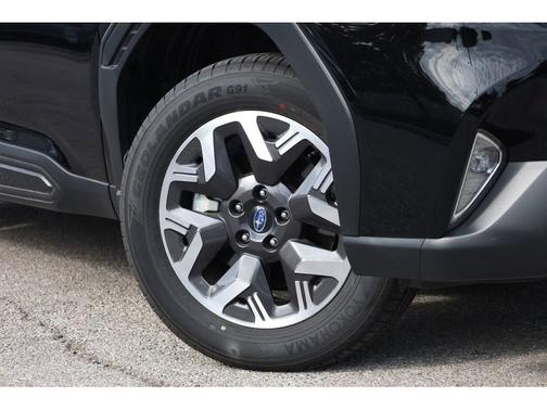 Crystal Black Silica 2026 Subaru Forester Premium