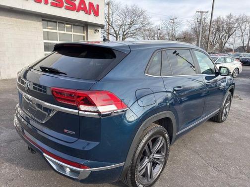 2021 Volkswagen Atlas Cross Sport 3.6L V6 SE w/Technology R-Line