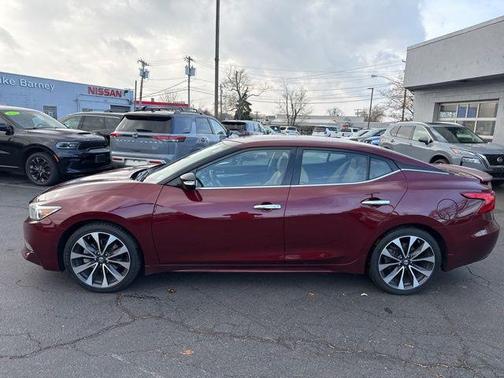 2017 Nissan Maxima 3.5 SR