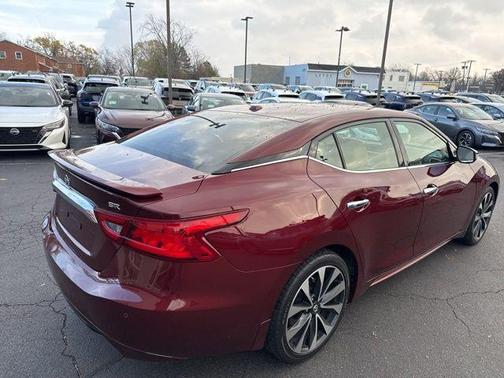 2017 Nissan Maxima 3.5 SR