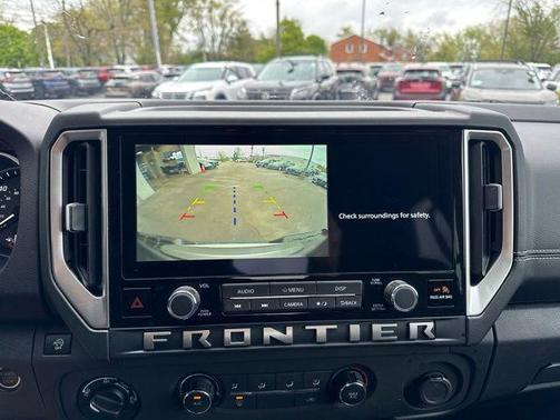 Gun Metallic 2025 Nissan Frontier SV
