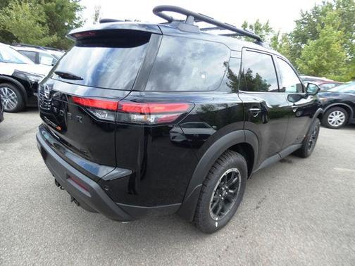 2025 Nissan Pathfinder Rock Creek 4WD