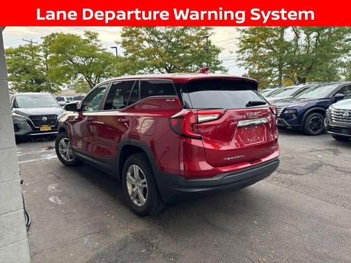 2023 GMC Terrain SLE