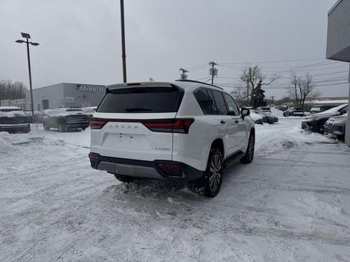 2024 Lexus LX 600 Luxury