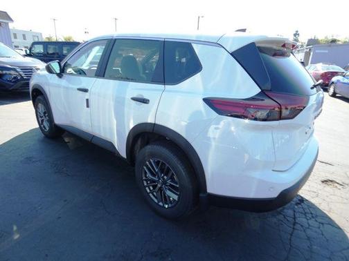 2026 Nissan Rogue S