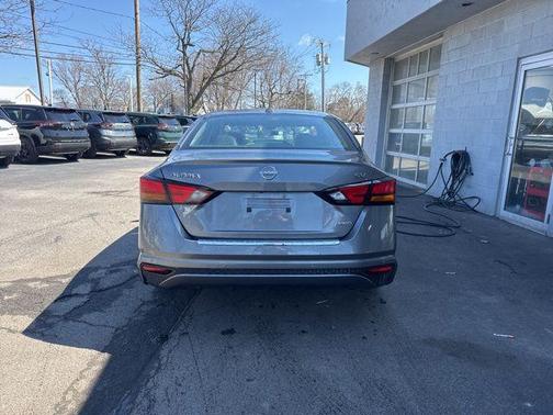 Gun Metallic 2023 Nissan Altima 2.5 SV