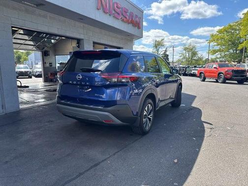 2022 Nissan Rogue SV