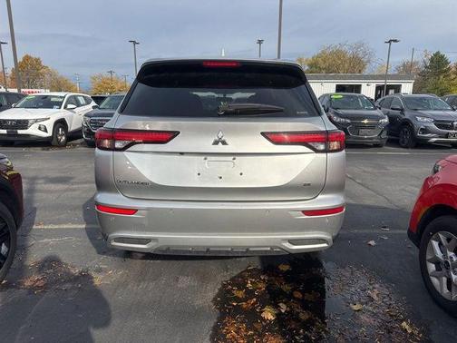 2024 Mitsubishi Outlander 