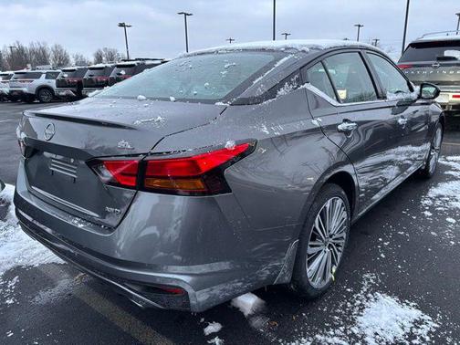 2025 Nissan Altima 2.5 SL