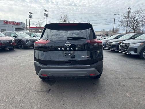 Super Black 2023 Nissan Rogue SV