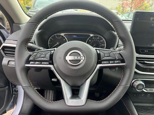 2025 Nissan Altima SR AWD