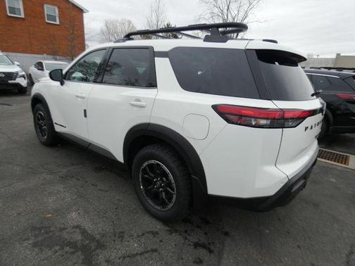 2025 Nissan Pathfinder Rock Creek 4WD
