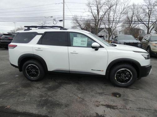 2025 Nissan Pathfinder Rock Creek 4WD