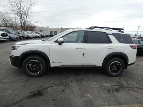 2025 Nissan Pathfinder Rock Creek 4WD