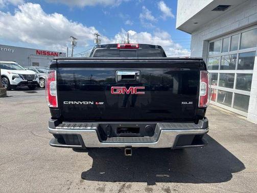 Onyx Black 2018 GMC Canyon SLE