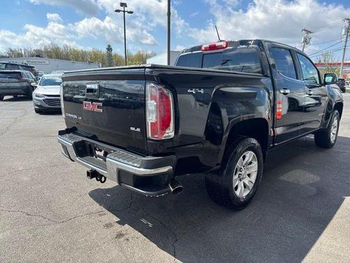 Onyx Black 2018 GMC Canyon SLE