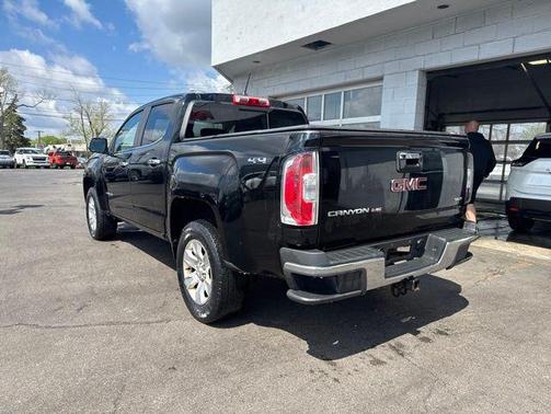 Onyx Black 2018 GMC Canyon SLE