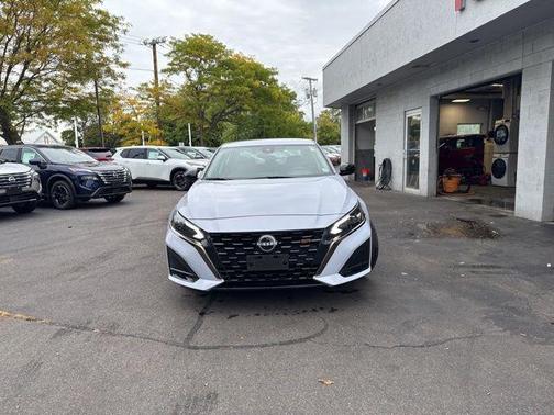 2024 Nissan Altima SR Intelligent AWD