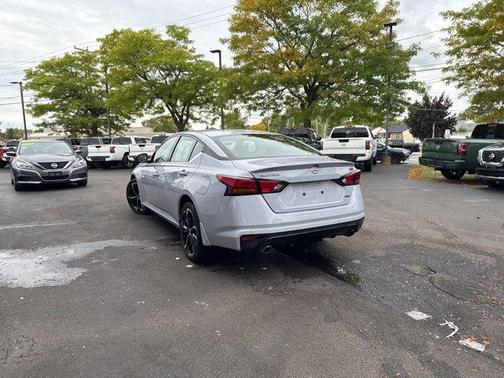 2024 Nissan Altima SR Intelligent AWD
